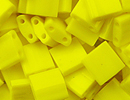 Image Seed Beads Miyuki tila 5x5x1.9 mm yellow opaque opaque